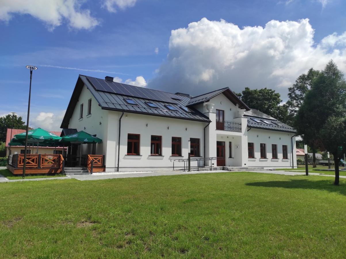 Pensjonat Dominikanski Krasnobród Esterno foto